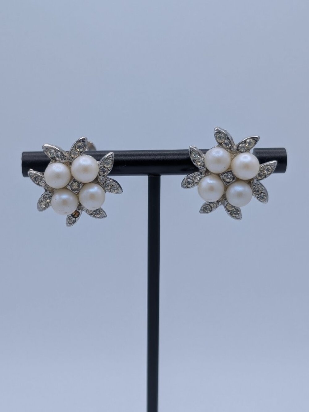 Vintage 1950s Silver Faux Pearl Rhinestone Snowflake Starburst Screw Earrings